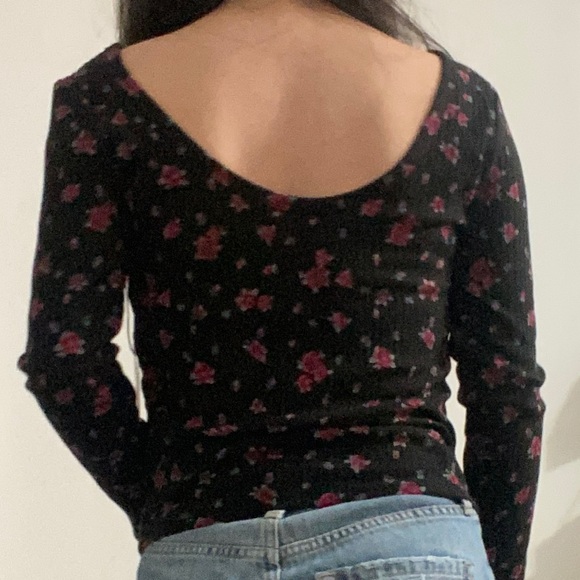 black pink floral long sleeve top - Picture 2 of 3
